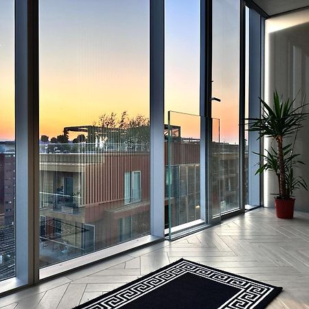 Battersea Power Station - Winter Garden Balcony & 1Gb Wifi - Luxurylondonstays Bagian luar foto